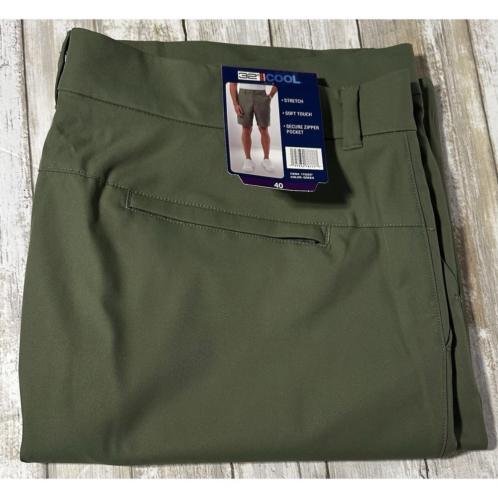 NWT‎ 32 Degrees Cool Men's Stretch Performance Short, Green, Size 40.